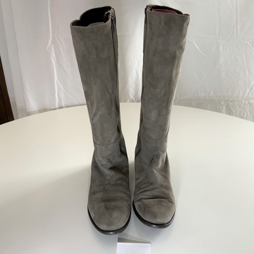 Mascaro - Dark taupe suede low heel boot.  Size 40.